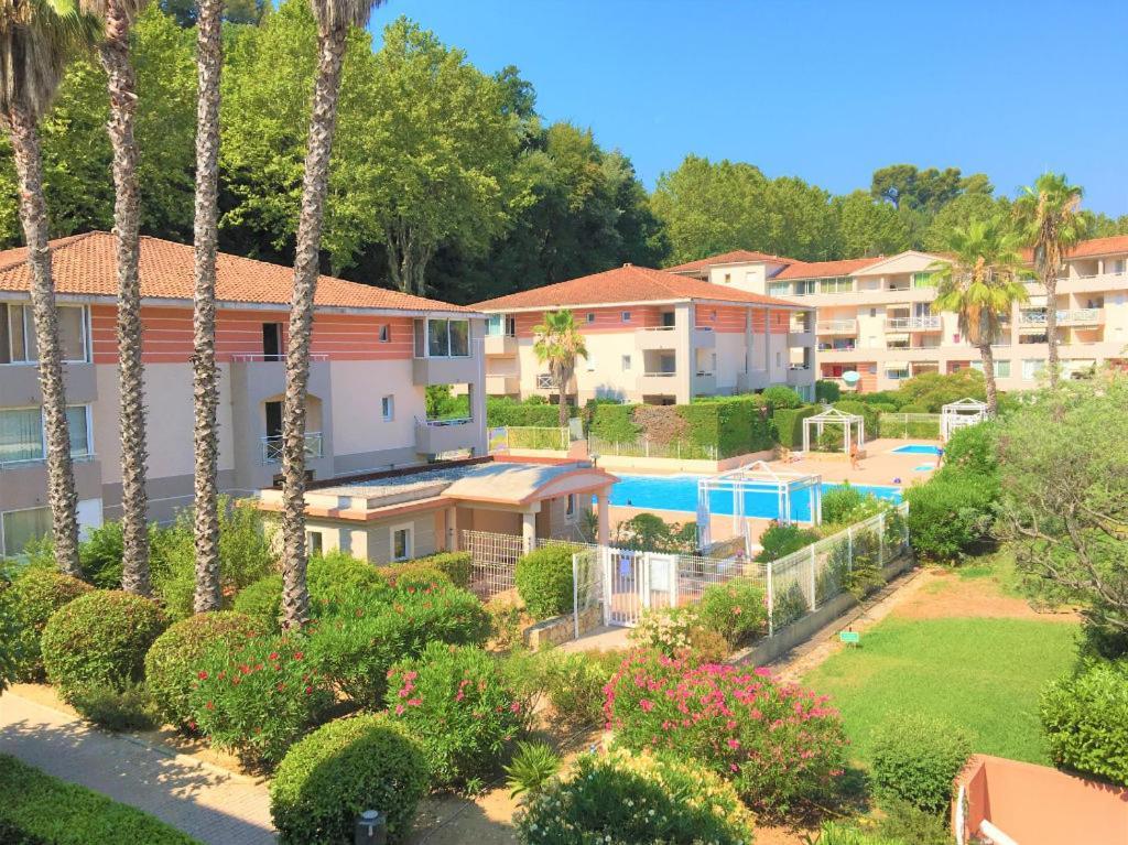 Loft Ravissant Avec Piscine Leilighet Cagnes-sur-Mer Eksteriør bilde